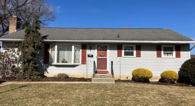 Photo of 3849 Stony Brook Dr, York, PA 17402