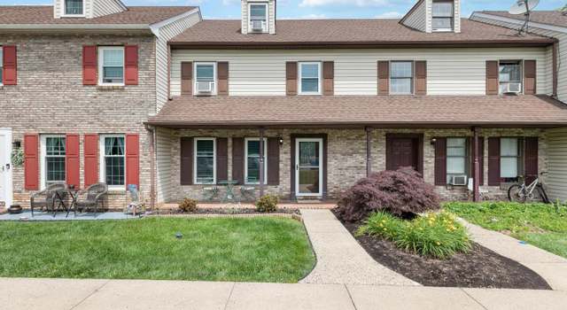 Photo of 405 Cahill Cir, Honey Brook, PA 19344