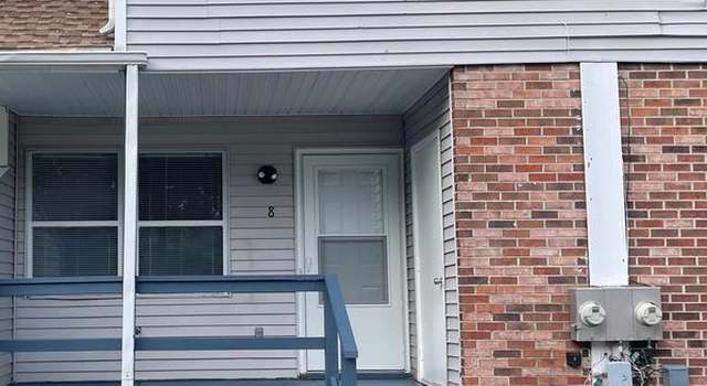 Photo of 8 Ashley Dr, New Castle, DE 19720