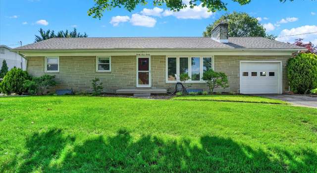 Photo of 2320 Sycamore Rd, York, PA 17408