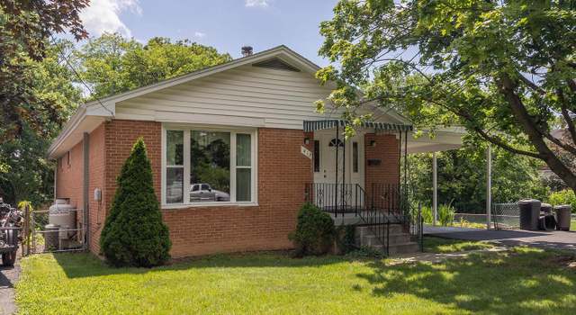 Photo of 412 Fairview Ave, Winchester, VA 22601