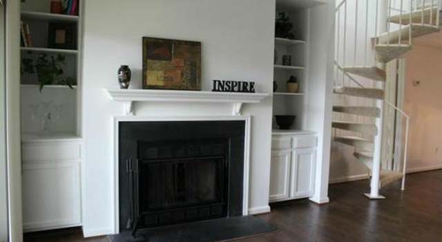 Photo of 6102-B Essex House Sq Unit B, Alexandria, VA 22310
