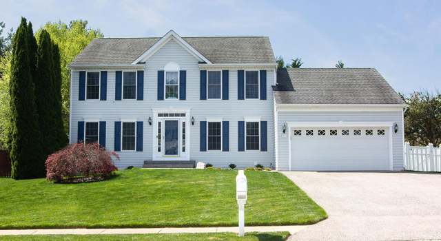 Photo of 897 Caren Dr, Eldersburg, MD 21784