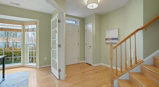 Photo of 607 Gatestone St, Gaithersburg, MD 20878