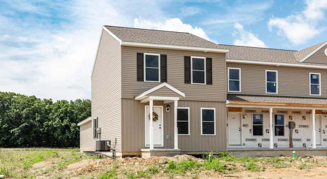 Photo of 129 Homestead Dr, Gettysburg, PA 17325