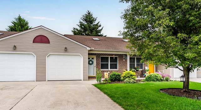 Photo of 419 Dogwood Ct, Carlisle, PA 17013