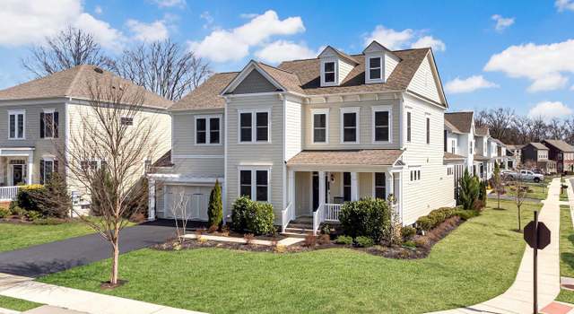 Property at 24642 Black Willow Dr, Aldie, VA 20105, 5 beds, 3.5 baths