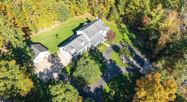 Property at 11851 Meadow Green Ct, Nokesville, VA 20181, 5 beds, 4 baths