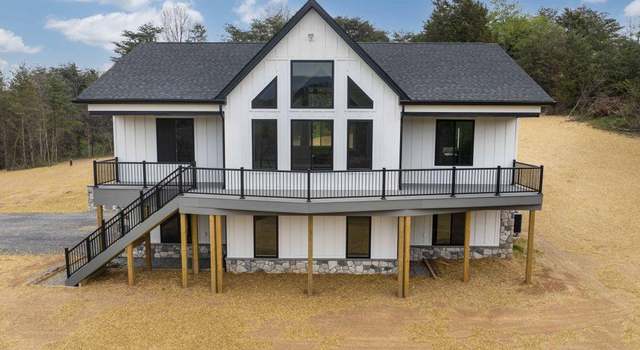 Photo of 66 Cedar Crossing Ln, Strasburg, VA 22657