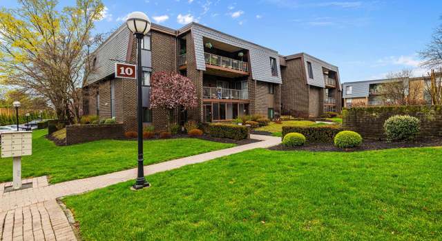 Photo of 10 Stonehenge Cir Unit 10-12, Baltimore, MD 21208