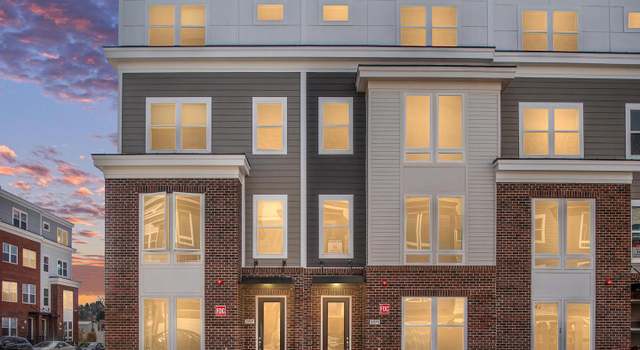 Photo of 10575 Red Oak St, Fairfax, VA 22030