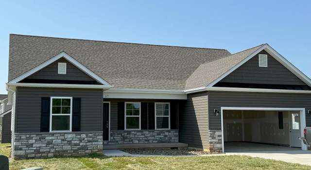 Photo of 17 Santiago Cir, Martinsburg, WV 25403