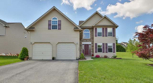 Photo of 1590 Abigail Ln, Whitehall, PA 18052