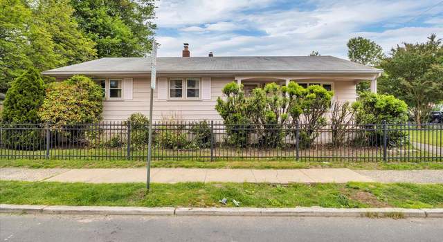 Photo of 321 Edgewood Ave, Audubon, NJ 08106