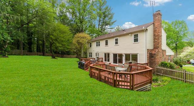 Photo of 1227 Old Stable Rd, Mclean, VA 22102