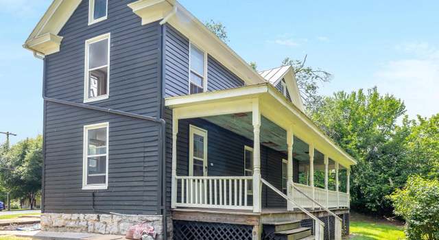 Photo of 322 Capon St, Strasburg, VA 22657