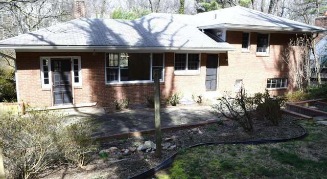 Photo of 2425 Kenmore St N, Arlington, VA 22207