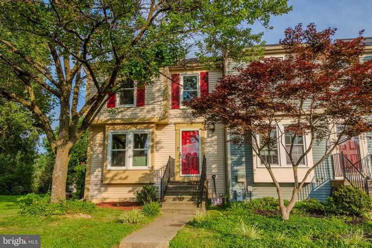 Photo of 6341 Loring Dr Columbia, MD 21045