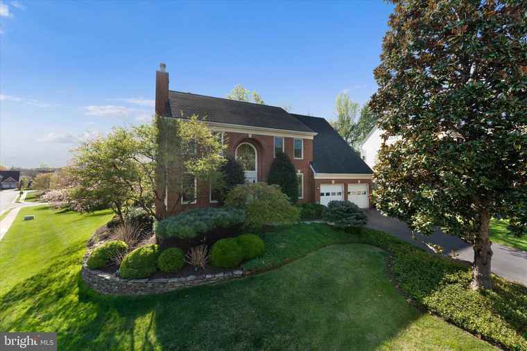 Photo of 5101 Claybank Ln Centreville, VA 20120