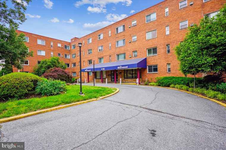 Photo of 116 Lee Ave #303 Takoma Park, MD 20912