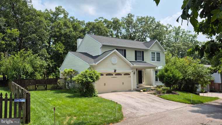 Photo of 9 Amys Way Ct Baltimore, MD 21234