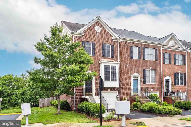Photo of 14608 Turara Ct Haymarket, VA 20169
