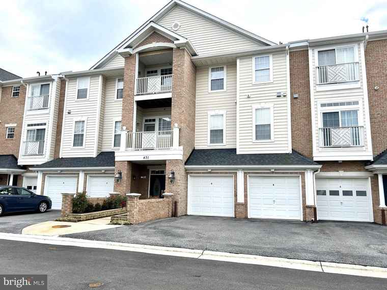 Photo of 431 Hamlet Club Dr #202 Edgewater, MD 21037
