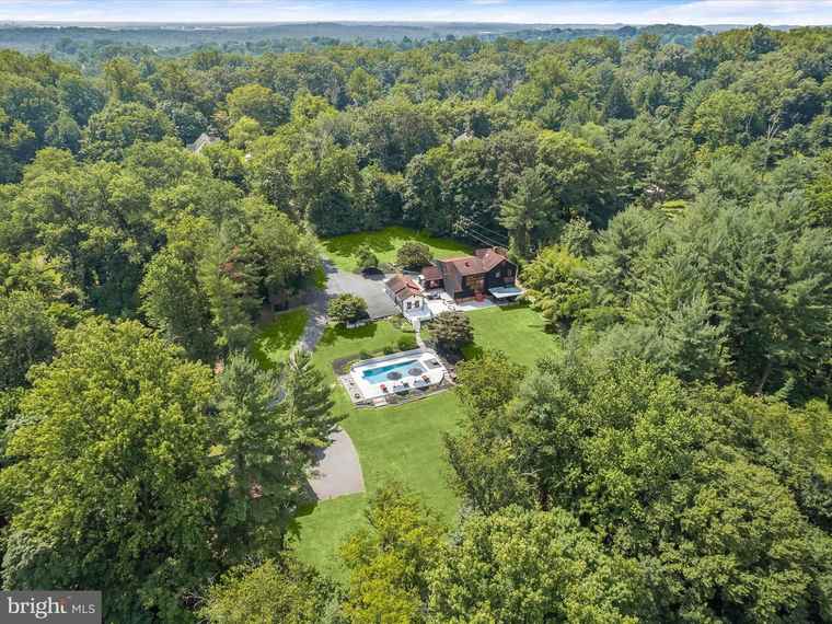 Photo of 6064 Old Lawyers Hill Rd Elkridge, MD 21075