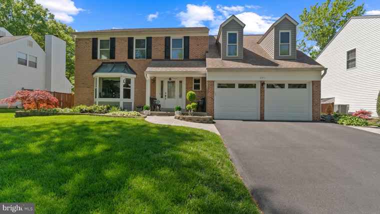 Photo of 2317 Nantucket Dr Crofton, MD 21114