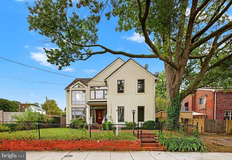 Photo of 4601 Kane Pl NE Washington, DC 20019