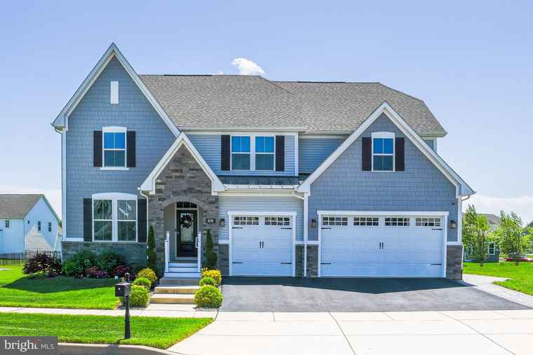 Photo of 878 Sweet Birch Dr Middletown, DE 19709