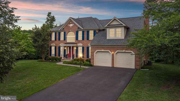Photo of 235 Finnegan Dr Millersville, MD 21108