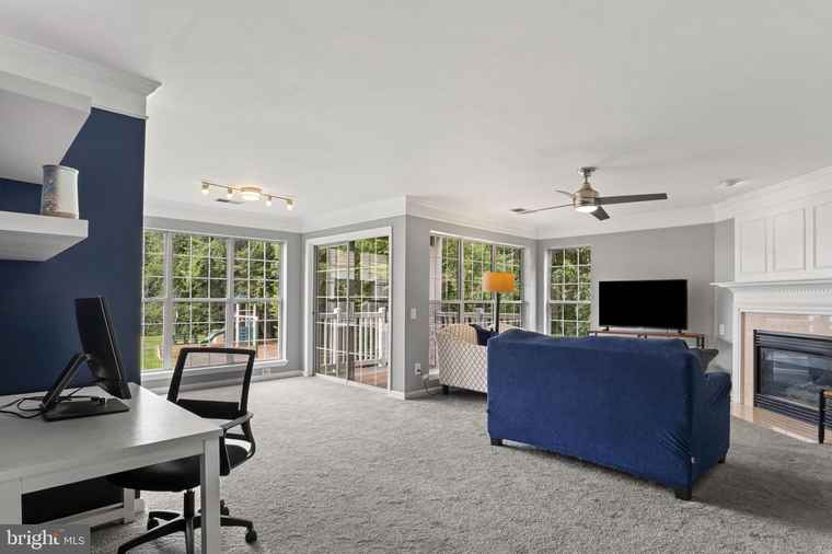 Photo of 21845 Baldwin Sq #201 Sterling, VA 20164