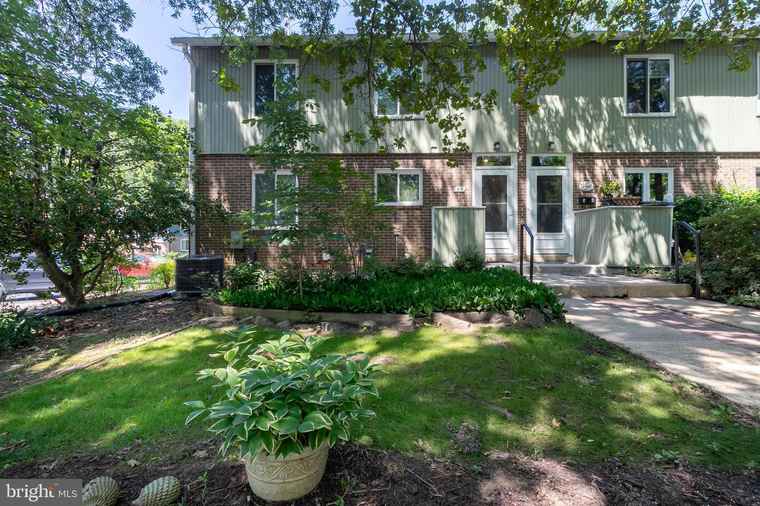 Photo of 5-J Laurel Hill Rd Greenbelt, MD 20770