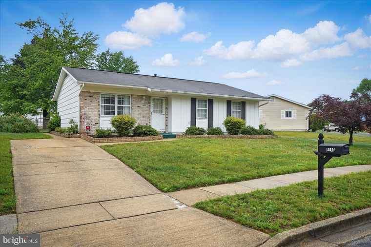 Photo of 8183 Weyburn Rd Millersville, MD 21108
