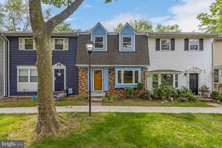Photo of 608 Millshire Dr Millersville, MD 21108