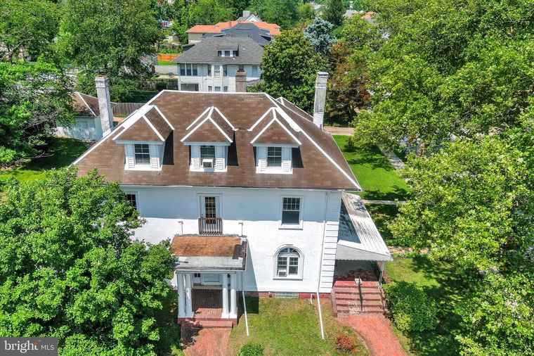 Photo of 3104 N Hilton St Baltimore, MD 21216