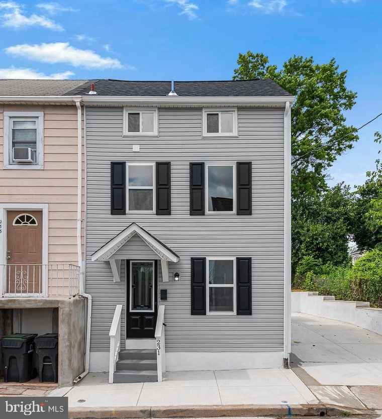 Photo of 231 Saint Marys St Phoenixville, PA 19460