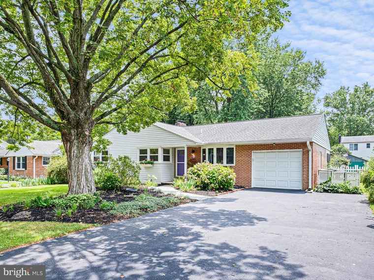 Photo of 207 Sunset Rd Newark, DE 19711