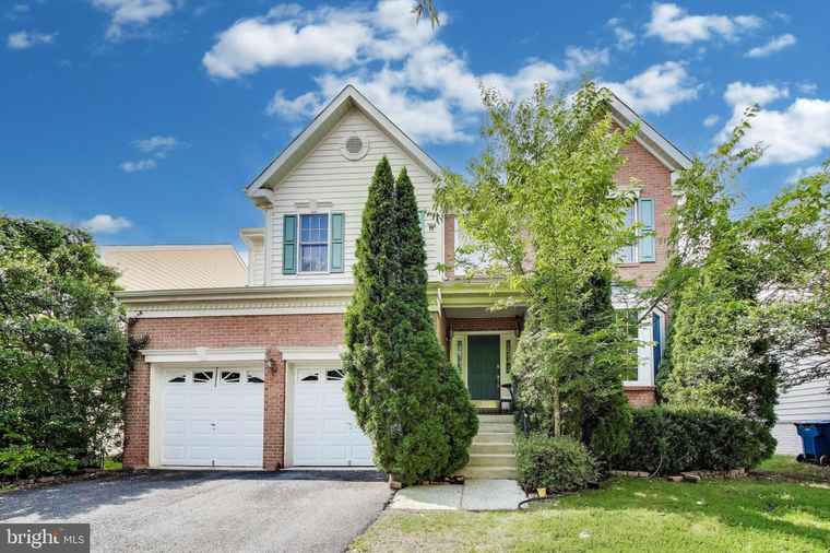 Photo of 42647 Harris St Chantilly, VA 20152