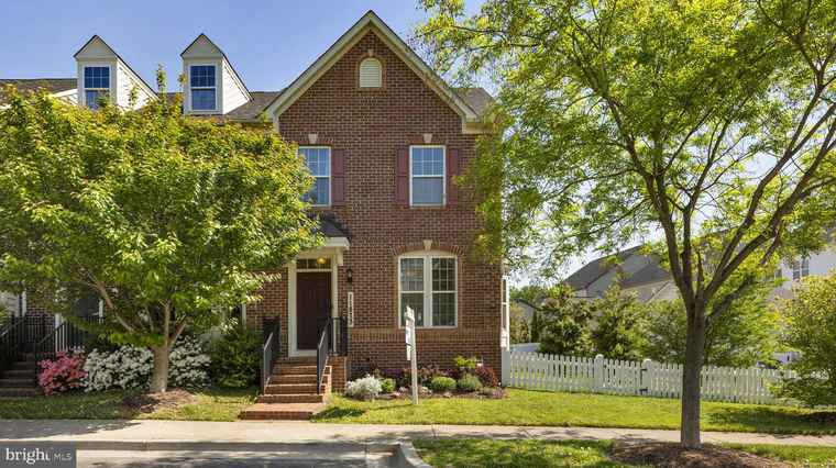 Photo of 11873 Country Squire Way Clarksburg, MD 20871