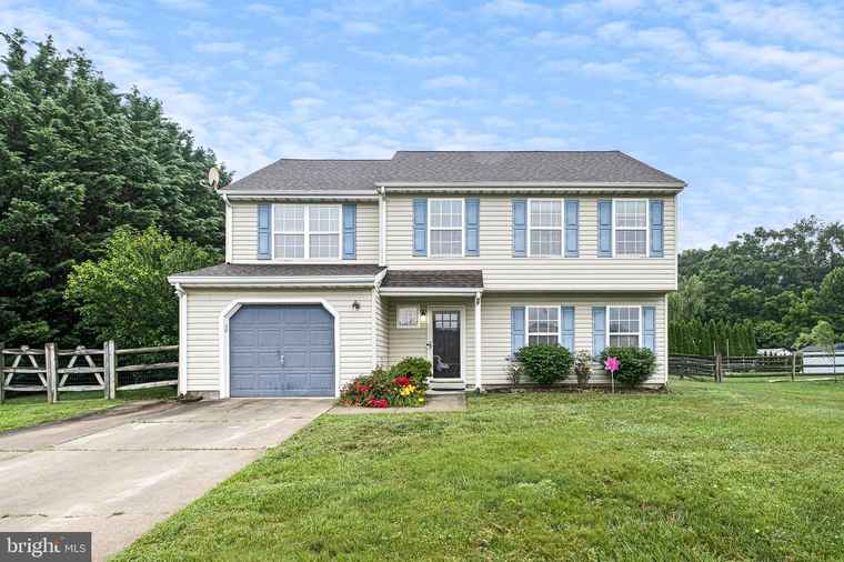 Photo of 1 Brady Cir Middletown, DE 19709