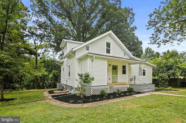 Photo of 7911 Beverly Ave Parkville, MD 21234