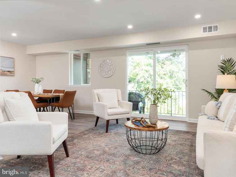 Photo of 203-L Victor Pkwy Unit 203L Annapolis, MD 21403