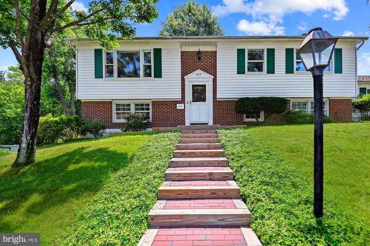 Photo of 477 Rita Dr Odenton, MD 21113