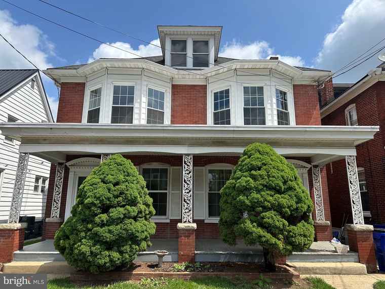 Photo of 428 Jefferson St Hagerstown, MD 21740