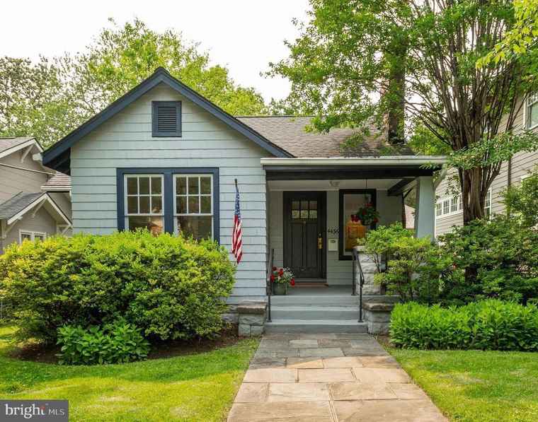 Photo of 4436 49th St NW Washington, DC 20016