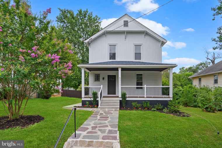 Photo of 5311 42nd Ave Hyattsville, MD 20781