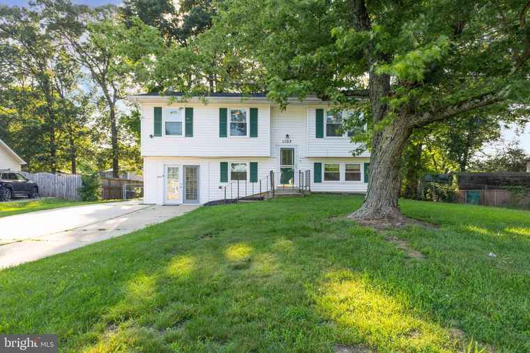 Photo of 1103 Pembroke Ct Waldorf, MD 20602