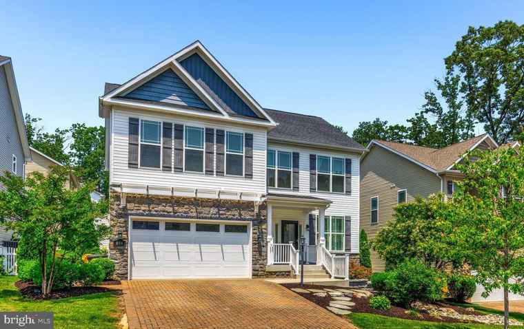 Photo of 806 Dunfer Hill Rd Severna Park, MD 21146